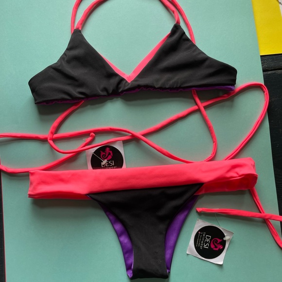 Reversible bikini - Picture 2 of 2